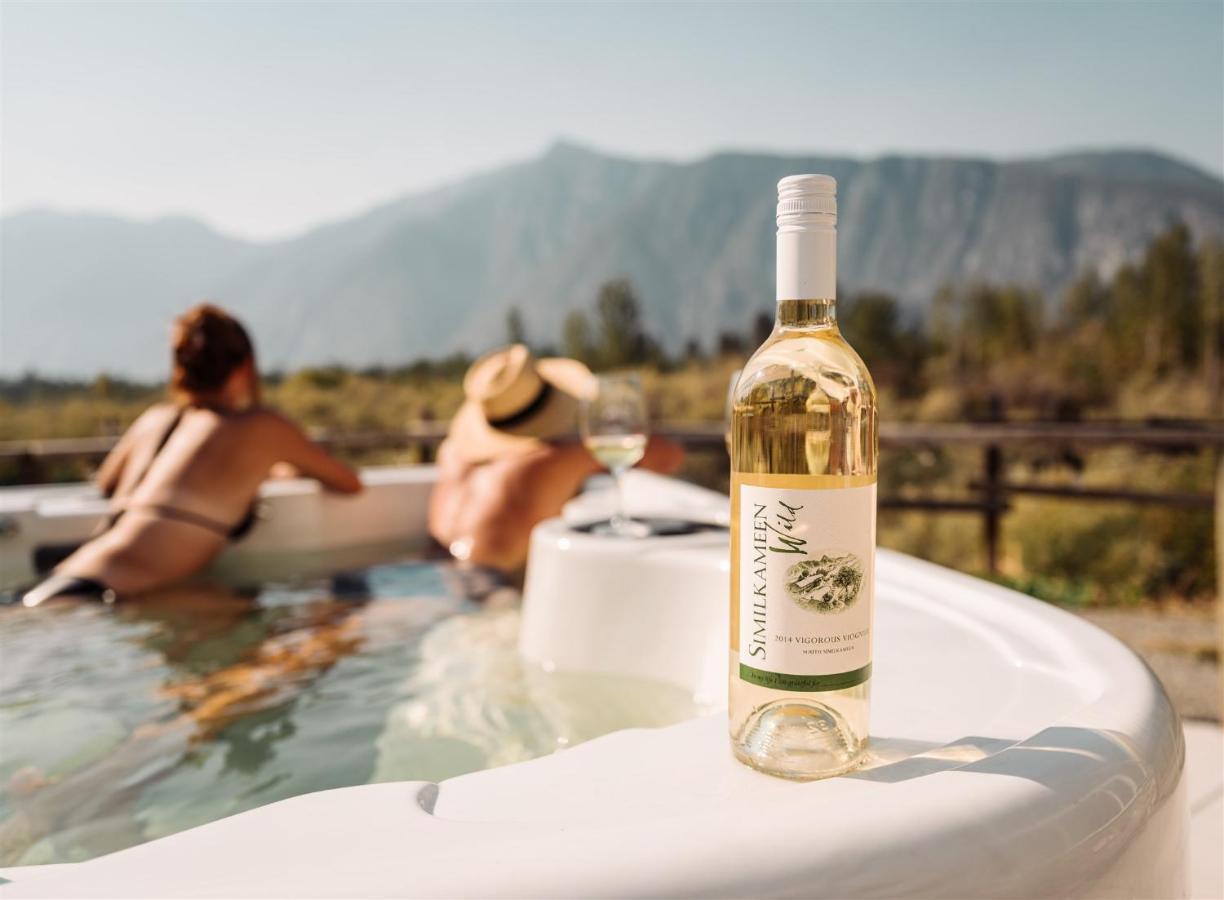Similkameen Wild Resort & Winery Retreat Osoyoos Exterior photo